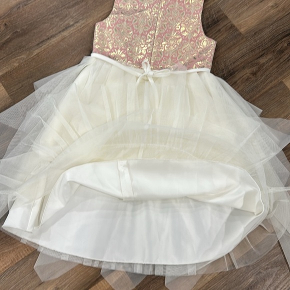 American Princess Pearls and Tulle Sparkle Fancy Dress Size 7 Pink/Cream/Gold - Picture 10 of 15